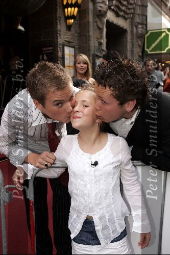 Amsterdam 1 juni 2004
Premiere Harry Potter in Tuschinski .
Stella v Schaick met Jamai