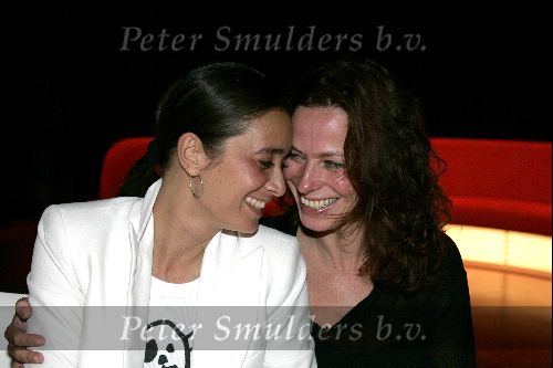 Amsterdam 28 juni 2004
Presentatie nieuw blad Pulse in Angel Studio\'s. 
Suzanne Kleeman met vriendin