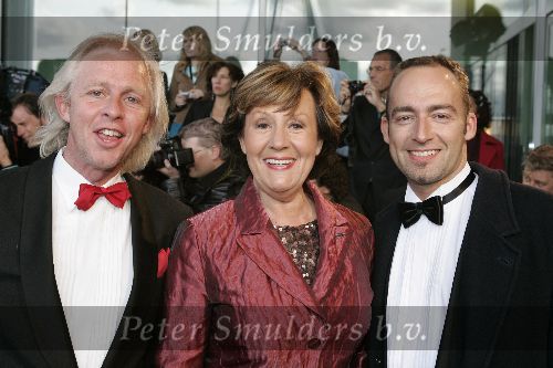 Amsterdam 6 juni 2005
Uitreiking Johnny Kraaykamp musical awards in Nieuwe luxor.
Annewil Blankers met zoon (r)