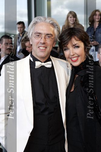 Amsterdam 6 juni 2005
Uitreiking Johnny Kraaykamp musical awards in Nieuwe luxor.
Eric Brey met vriendin