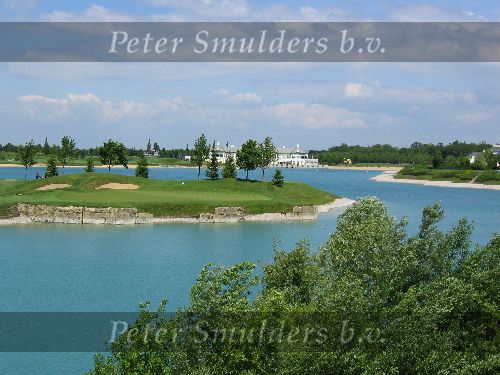 Baden bij Wenen 
Golfclub Fontana
Hole 17 met op achtergrond clubhuis en green hole 18.