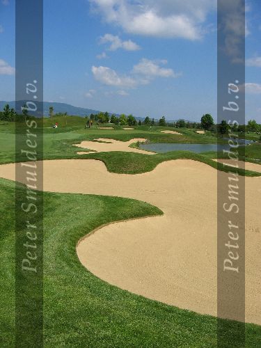 Baden bij Wenen 25 Mei 2005
Golfclub Fontana
Veel maar vooral grote bunkers