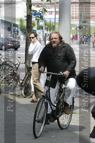 Amsterdam 1 juni 2005
Henk Schiffmacher op fiets