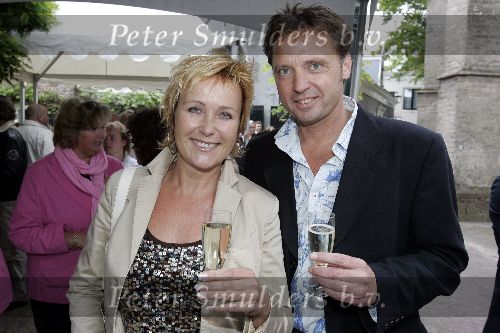 Loenen 13 juni 2005
Kreeftenparty bij restaurant tante Koosje.
Inge Iepenburg en Wim Rijken