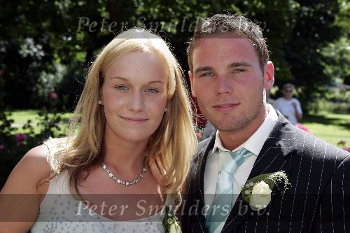 Maarssen 18 juni 2005
Wesley Sneijder en Ramona Streekstra trouwen .
Jeffrey Sneijders met vriendin