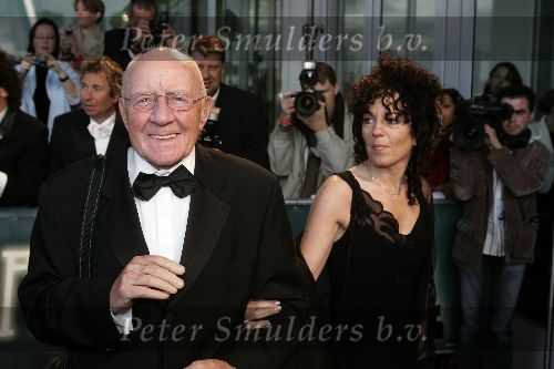 Amsterdam 6 juni 2005
Uitreiking Johnny Kraaykamp musical awards in Nieuwe luxor.
Johnny Kraaykamp sr met dochter