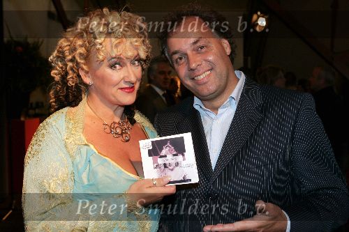 Amsterdam 8 juni 2005
Presentatie cd Karin Bloemen in Carre.
Karin en Aad Ouborg