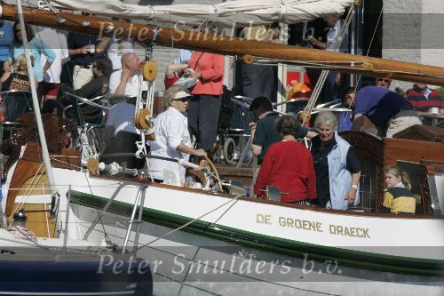 Muiden 18 juni 2005
Koningin Beatrix varen met de groene Draeck