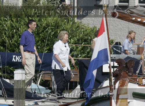 Muiden 18 juni 2005
Koningin Beatrix varen met de groene Draeck