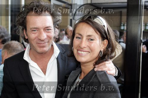 Amsterdam 14 juni 2005
Haringparty bij hilton hotel.
architect Roberto met vrouw