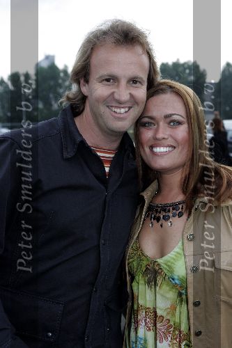 Rotterdam 3 juni 2005
Premiere Circus du soleil  bij ahoy.
Roger Linsse met vriendin