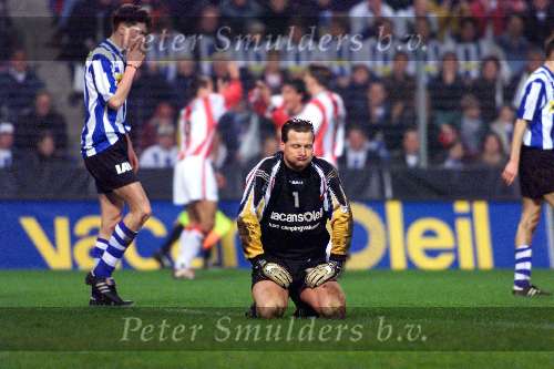 Eindhoven, 21 Maart 1999
EVV-PSV 0-5
Albert v d Sleen na het vierde doelpunt