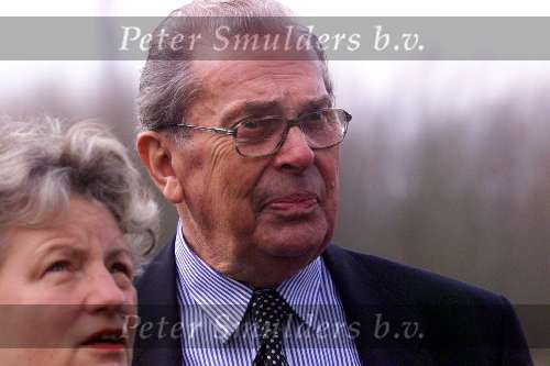06 Maart 19999
Oud minister Biesheuvel met vrouw