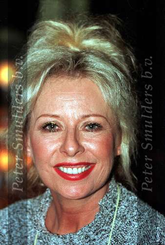 Bonnie St. Clair
17 Februari 1999