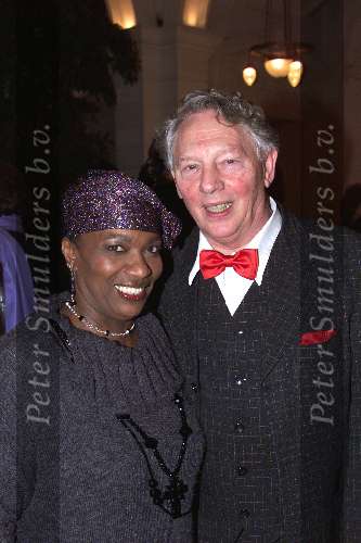 Amsterdam 13 maart 2000
Modeshow Frans Molenaar in het Amstel Hotel.
Gerda Havertong met haar man