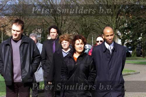Hilversum, 11 mart 2000
Begrafenis Gitty Budie
Diona de Graaf en Hmberto Tan