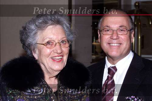 Amsterdam 11maart 2000
Modeshow van Mart Visser bij het Hilton hotel.
Joop  Braakhekke met zijn moeder