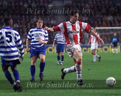 Eindhoven, 18 maart 2000
PSV-De Graafschap, eindstand 6-0 met 4 doelpunten van Arnold Bruggink
Mark v Bommel