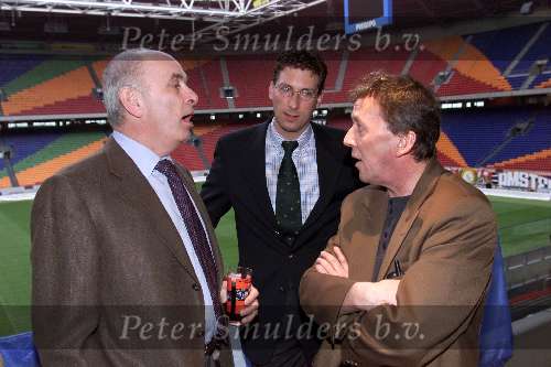 Amsterdam, 17 maart 2000
100 jaar bestaan AFC AJAX 
Met uitreiking historische videoband
Michael v Praag in gesprek met Tom Metz en Godfried de Vries