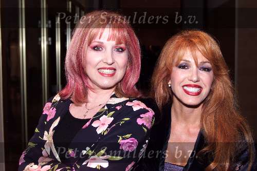 Amsterdam 11maart 2000
Modeshow van Mart Visser bij het Hilton hotel.
Patricia Paay en Yvonne Keeley