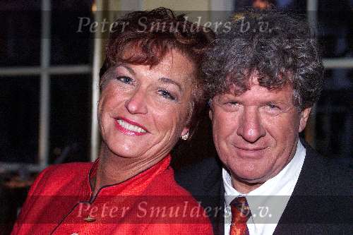 Geertruidenberg 28 maart 2000
Wijnproeverij Otto Lenselink in Geertruidenberg.
Willibrord Frequin met zijn ex-vrouw