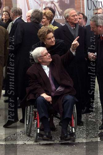 Breukelen 28 maart 2001
Opening van het Albert Heyn gebouw op Neyenrode.
Albert Heyn met zijn vrouw