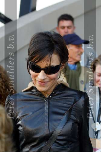 Parijs 15 maart 2002
Disneyland 10 jarig bestaan en opening nieuwe gedeelte.
Famke Janssen