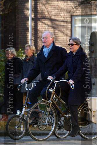 Amsterdam 9 maart 2002
Fred Oster met vrouw op de fiets