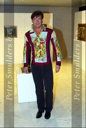 Amstelveen 18 maart 2002
Modeshow Ronald Kolk
Zomermode 2002

Gerard Joling

PETER SMULDERS BV