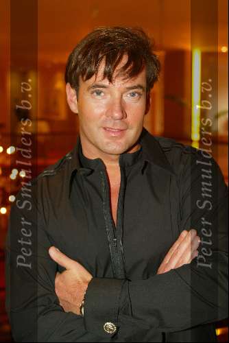 Amsterdam 16 maart 2002
modeshow paul schulten in okura hotel
Gerard Joling