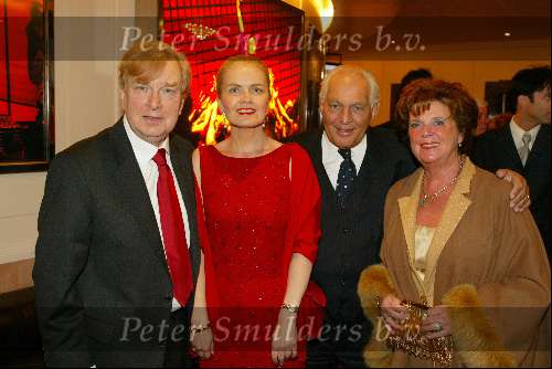Scheveningen 25 maart 2202
Afscheid van Henk v d Meyden in het circustheater.
Gerrit v d Valk en Toos v d Valk