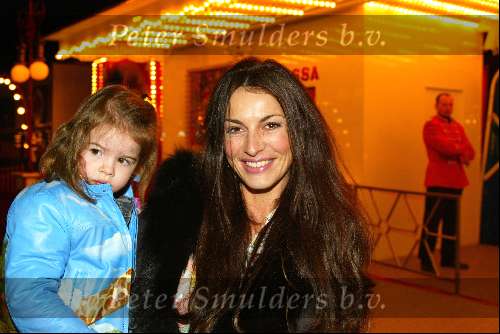 Breda 22 maart 2002
Premiere Circus Renz
Irene v d Laar met haar dochtertje India