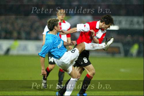 Rotterdam 21 maart 2002
Feyenoord-PSV 1-1 kwartfinale uefa cup
Kezman met Kees v Wonderen