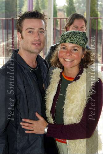 Dronten 29 maart 2002
Opening nieuwe attraktie in six flags.
Maaike Widdershoven met vriend