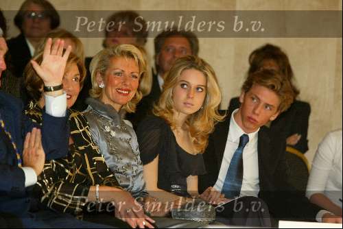 Amsterdam 2 maart 2002
Modeshow Mart Visser in het Hilton
Marjon Lambriks met dochter