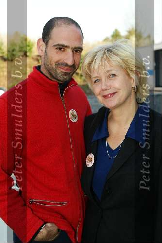 Dronten 29 maart 2002
Opening nieuwe attraktie in six flags.
Mathilde Santing met vriend