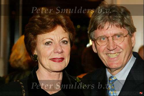 Scheveningen 25 maart 2002
Afscheid Henk v d Meyden in het circustheater.
Bram peper en Neelie Kroes