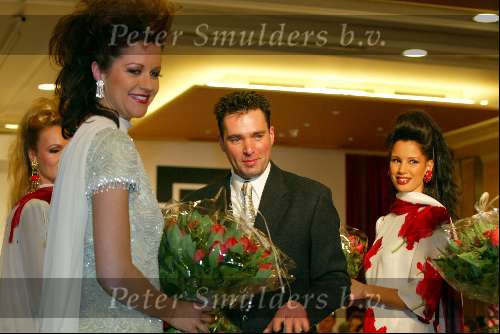 Amsterdam 16 maart 2002
modeshow Paul Schulten in het okura
Pauline huizinga