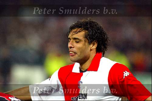 Rotterdam 21 maart 2002
Feyenoord-PSV 1-1 kwartfinale uefa cup
 Pierre v Hooijdonk