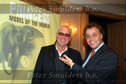 Antwerpen 10 maart 2002
Princess Model of the year verkiezing
Aad Ouborg met Rene v d Gijp
