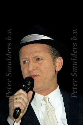 Hilversum 24 maart 2002
Robert Paul