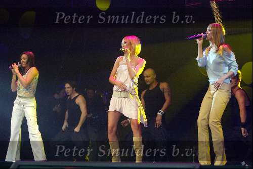 Amsterdam 6 maart 2003
uitreiking van de edison prijzen in de heineken musichall
atomic kitten