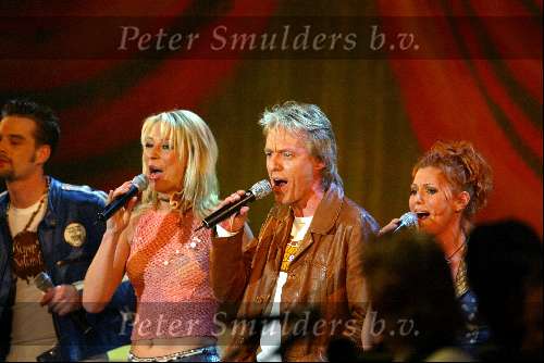 Rotterdam 1 maart 2003
Nationale songfestival in ahoy
Bert Heerink