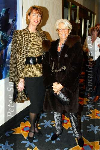 Amsterdam 8 maart 2003
Modeshow mart visser in het hilton
Bonnie Huf en Tineke de Groot