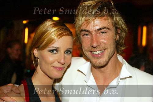Amsterdam 10 maart 2003
Premiere liever verliefd in tushinski
chris zegers en alwien tulner