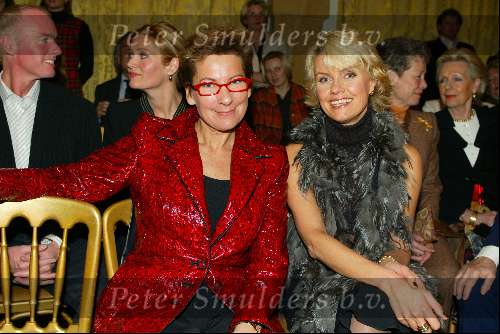 Amsterdam 10 maart 2003
Modeshow Frans Molenaar in amstel hotel.
janine v d ende en coco de meyere