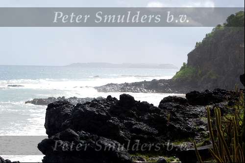 28 maart 2003 Fernando de Noronha  Brazilie 
Eiland met bergen zon strand mooie zee rotsen
Fernando de Nolronha