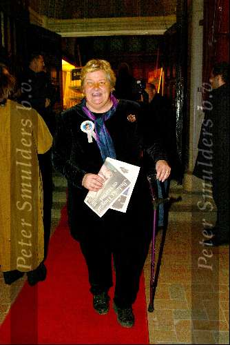 Amsterdam 14 maart 2003
Afscheid thomas lepeltak in hotel park plaza
erica terpstra met een kruk