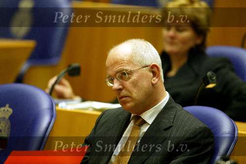 Den Haag 12 maart 2003
Debat in de 2e kamer 
gerrit zalm