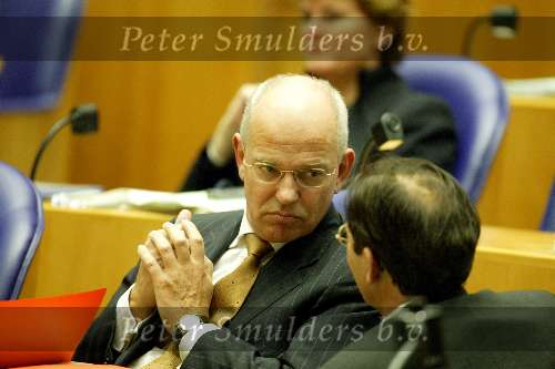 Den Haag 12 maart 2003
Debat in de 2e kamer
gerrit zalm